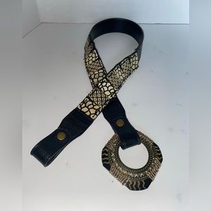 Vintage Chico’s Tooled Leather Belt Animal Print Black/ivory Elastic & Brass Med